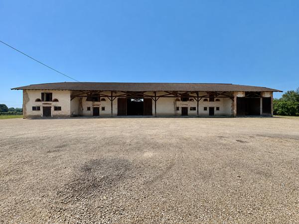 Domaine de Loëze - Propriété d'exception avec 3 logements, chapelle et 8 hectares, fort potentiel à Jayat