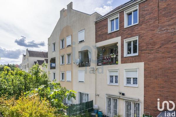 Appartement 4 pièces de 96 m² à Lognes (77185)