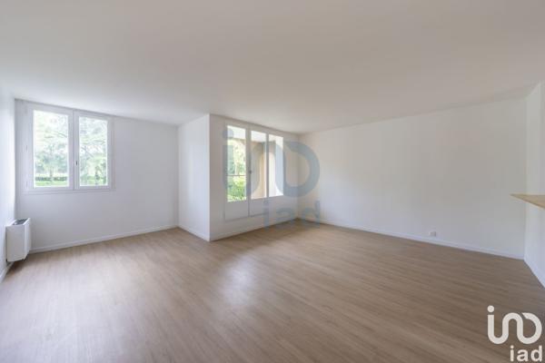 Appartement 4 pièces de 96 m² à Lognes (77185)