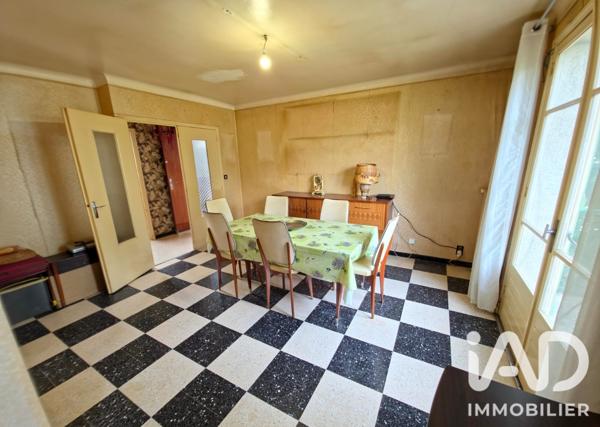 Maison à vendre 5 pièces 156 m² Rodilhan