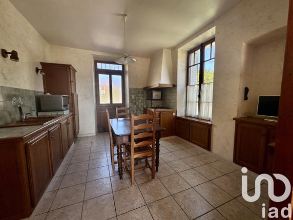 Maison 7 pièces de 203 m² à Grésy-sur-Aix (73100)