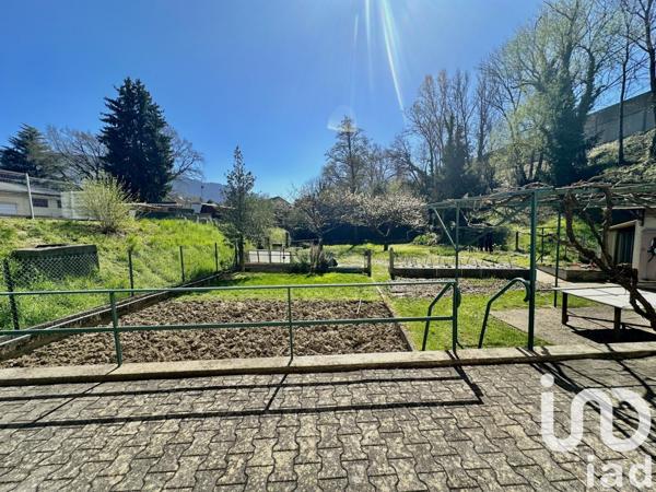 Maison 7 pièces de 203 m² à Grésy-sur-Aix (73100)