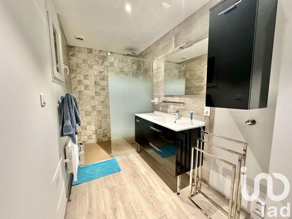 Maison 7 pièces de 203 m² à Grésy-sur-Aix (73100)