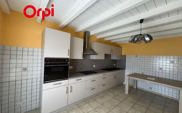 Maison à vendre    5 pièces •  Saint-Savinien