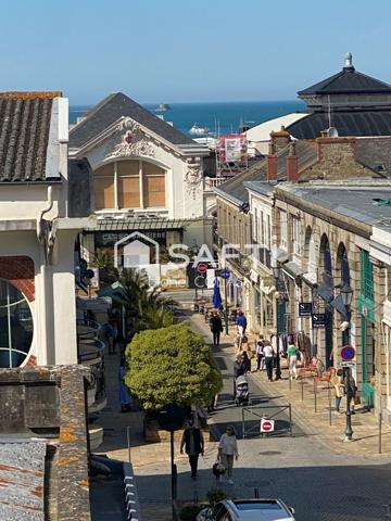 Superbe T2 centre ville DINARD à 100m de la plage.