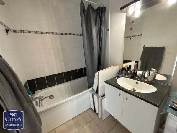 Appartement à vendre 2 pièces 47.89m² Beuvrages (59192)