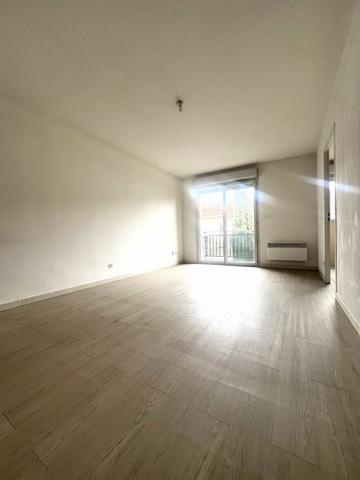 TOULOUSE (31200) - APPARTEMENT DE 60m2 - BALCON Toulouse (31200)
