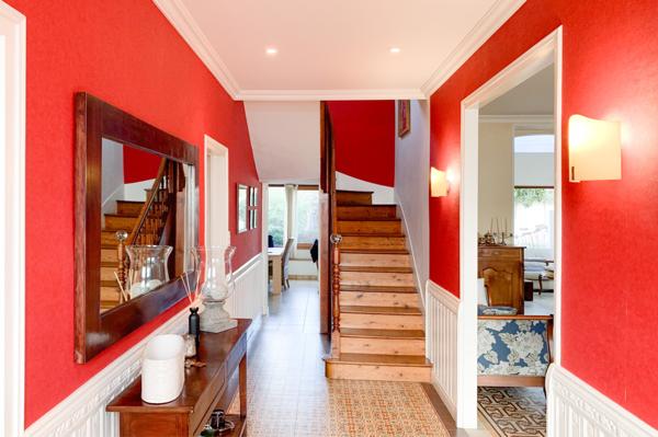 Maison de caractère – Environ 185 m² – Proche centre-ville