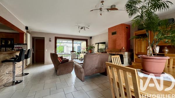 Maison à vendre 6 pièces 133 m² Gagny