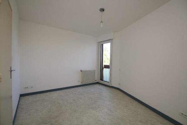 EXCLUSIVITE CLERMONT-FERRAND, à proximité du centre-ville appartement loué avec stationnement privatif