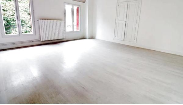 Thoiry (78770) MAISON DE VILLAGE THOIRY YVELINES 78