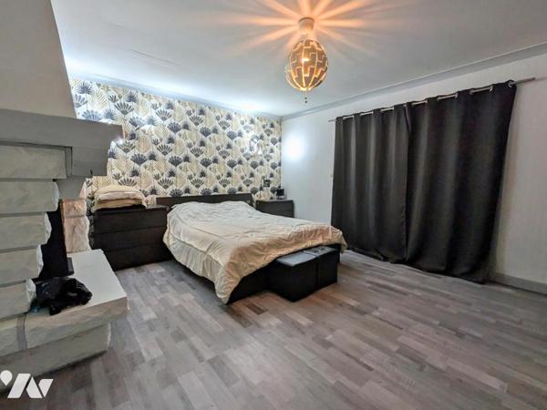 Maison de plain pied - 122m² - 4 chambres - Terrain de 954m²