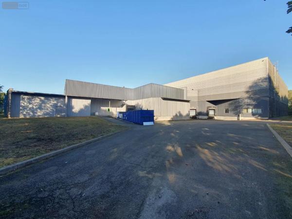 Achat - Fonds et/ou murs commerciaux La Ferté-Bernard 72400 2641 m 2