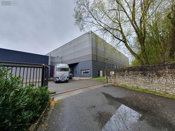 Achat - Fonds et/ou murs commerciaux La Ferté-Bernard 72400 2641 m 2