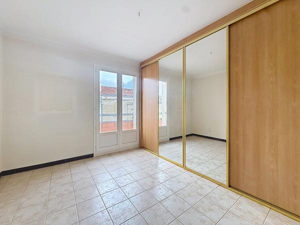 T2 BALCON proche Cercle des Nageurs 13007 Marseille
