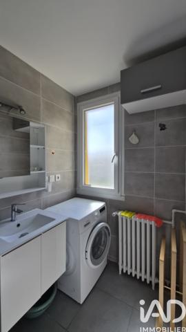 Location appartement 3 pièces 56 m² Clamart