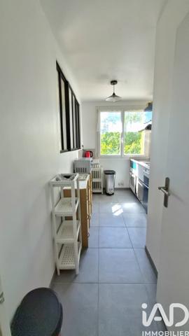 Location appartement 3 pièces 56 m² Clamart