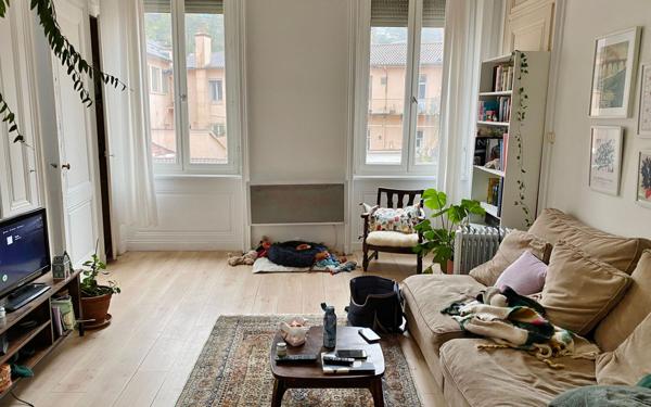 Appartement à vendre    2 pièces • 55,23 m2 Lyon 5