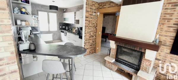 Maison à vendre 10 pièces 171 m² Pontpoint