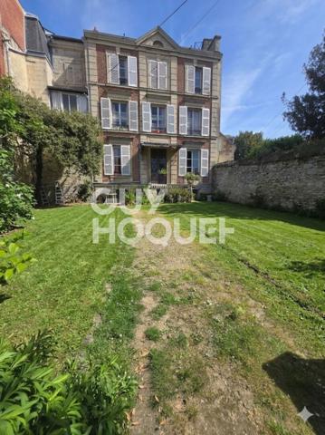 Maison bourgeoise de caractère 250 m² habitables avec fort potentiel