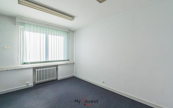 Immeuble à vendre    2 pièces •  Laon