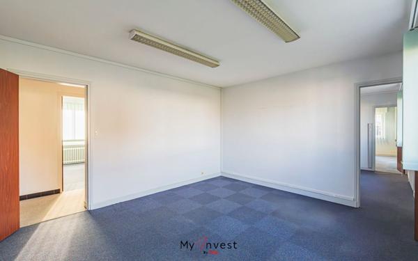 Immeuble à vendre    2 pièces •  Laon