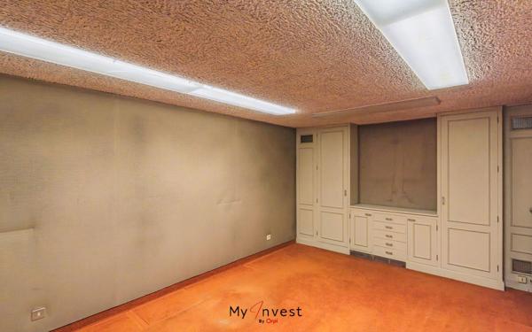 Immeuble à vendre    2 pièces •  Laon