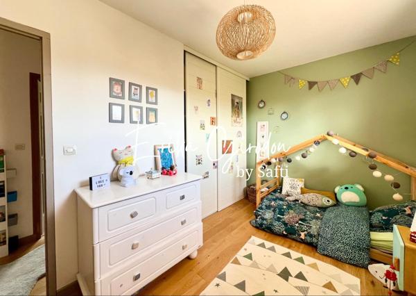 Maison familiale 4 chambres - secteur idéal !