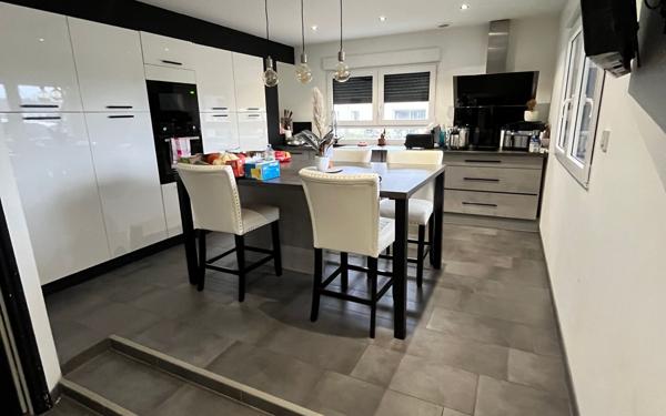 Maison à vendre    4 pièces • 127,10 m2 Romorantin-Lanthenay