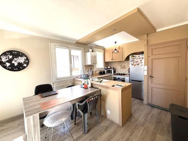 Maison de village de 70 m²