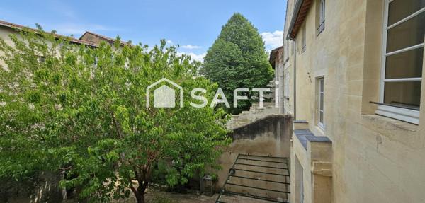 Duplex T4 rénové, vue jardin, intra-muros Avignon