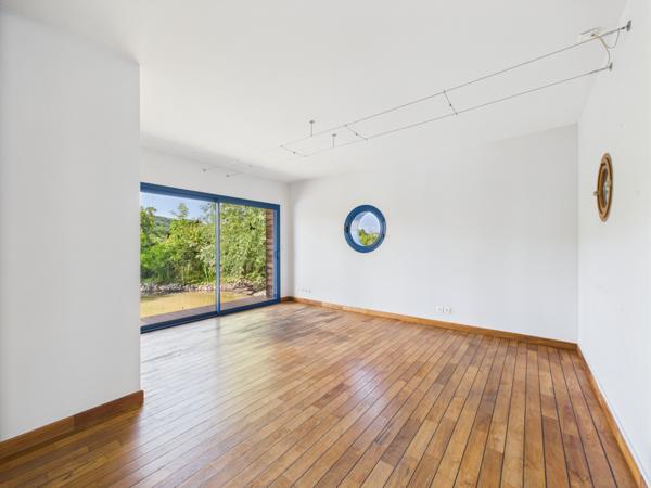 Sichamps (58700) EXCEPTIONNEL – BIEN D’ARCHITECTE AU CŒUR DE LA NATURE – SICHAMPS