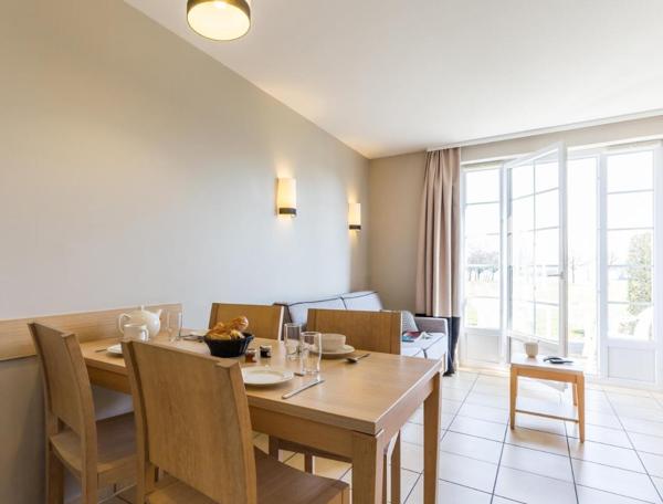 Port-en-Bessin-Huppain (14520) Golf d'Omaha Beach… Votre Cottage meublé