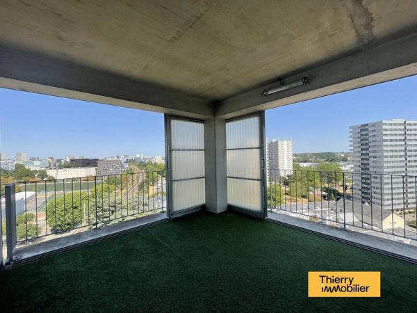 Appartement 2 pièces                                        - 44200 Nantes - Île de Nantes Réf : 127776