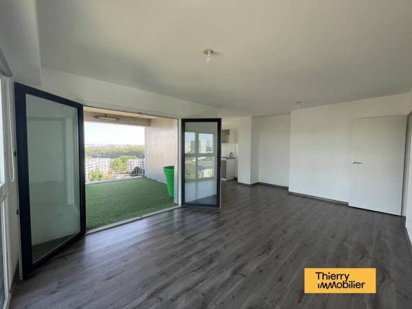 Appartement 2 pièces                                        - 44200 Nantes - Île de Nantes Réf : 127776