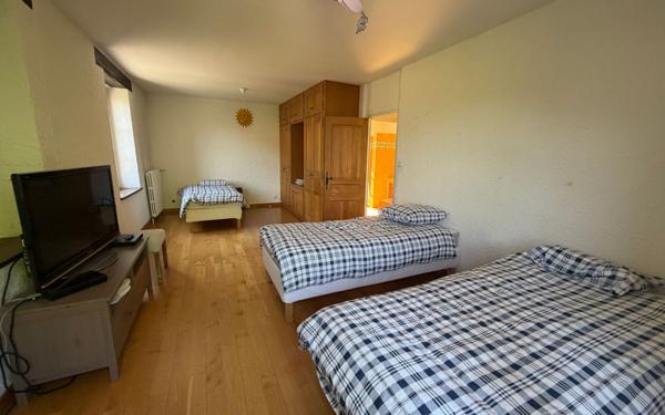 Maison à vendre    8 pièces • 368 m2 Noyarey