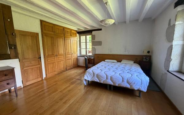 Maison à vendre    8 pièces • 368 m2 Noyarey