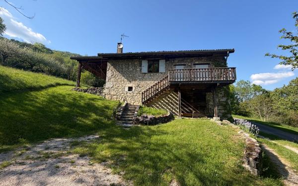 Maison à vendre    8 pièces • 368 m2 Noyarey