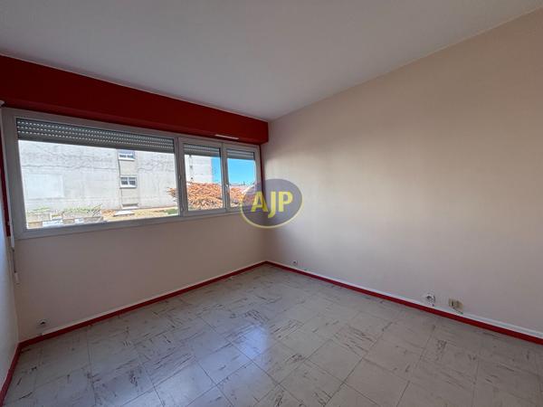 Appartement à louer Reze : 4 pièces, 70m² avec 2 chambre(s) à 983€ - AJP Immobilier Nantes Sud