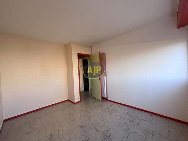 Appartement à louer Reze : 4 pièces, 70m² avec 2 chambre(s) à 983€ - AJP Immobilier Nantes Sud