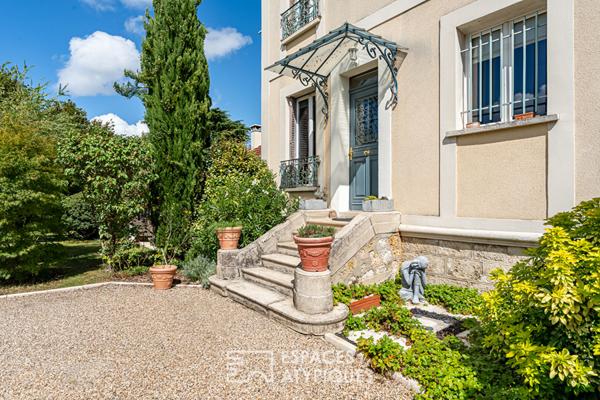 Lumineuse maison familiale avec jardin, au calme