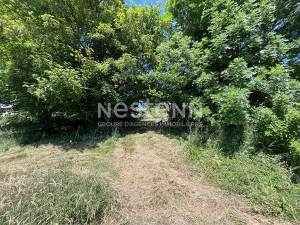 Terrain Queyrieres d environ 1600 m 2  avec certificat d urbanisme