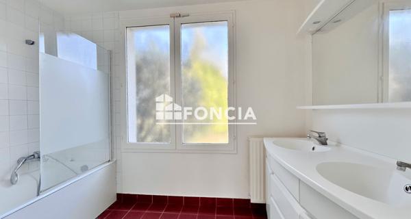 À vendre Maison 6 pièces 141.54 m² - Le Port-marly 78560