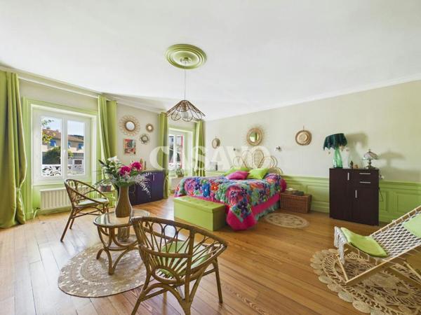 Vente Maison 5 pièces de 195m² - 69700 Givors