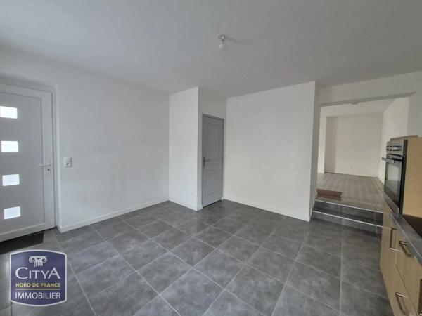 Maison à louer 2 pièces 62.62m² Poix-du-Nord (59218)