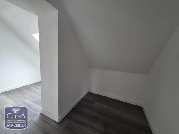 Maison à louer 2 pièces 62.62m² Poix-du-Nord (59218)