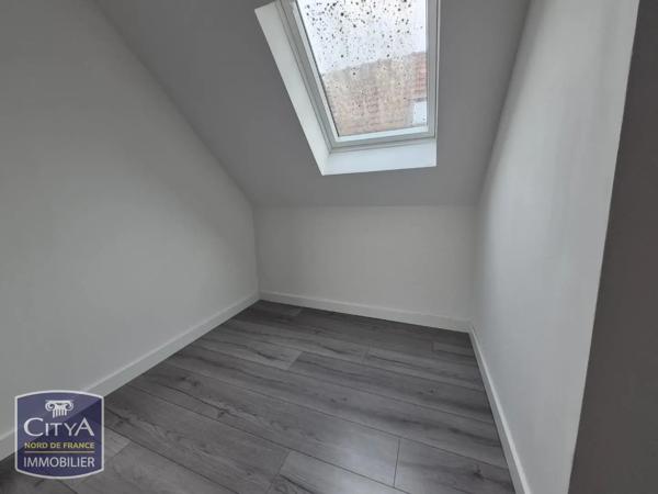 Maison à louer 2 pièces 62.62m² Poix-du-Nord (59218)