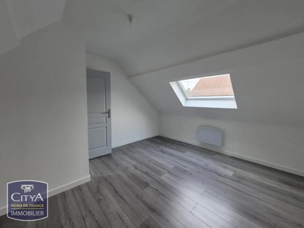 Maison à louer 2 pièces 62.62m² Poix-du-Nord (59218)