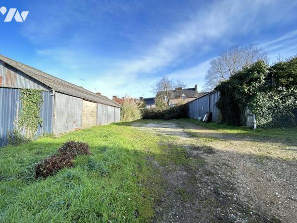 immeuble mixte professionnel et appartement à vendre à guer 56 morbihan