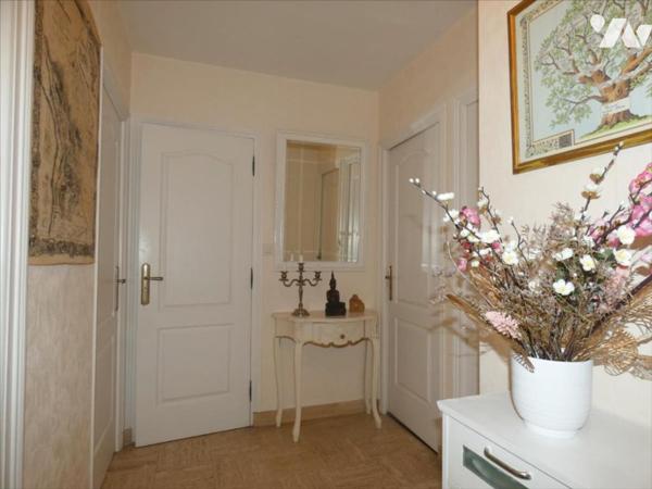 PLEYBEN- Duplex avec terrasse